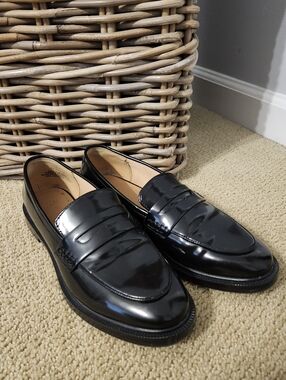H&M Women's Black Loafer Size 38